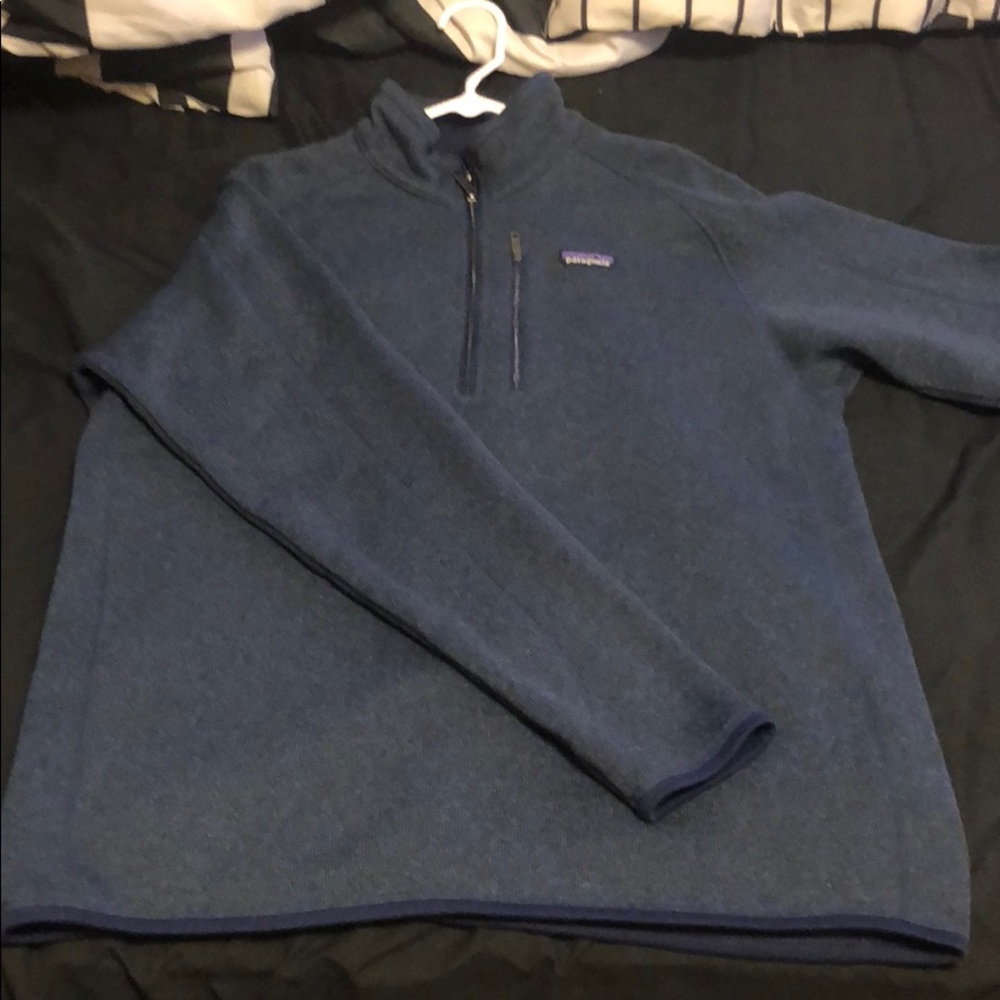 Patagonia Navy men’s better sweater